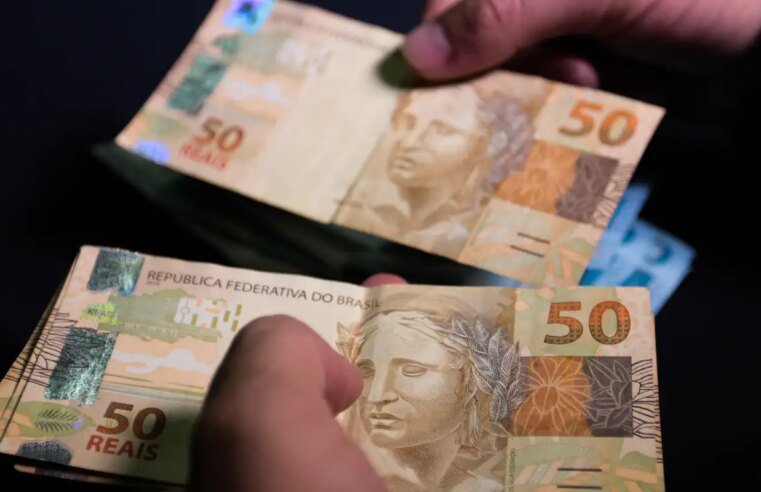 Brasileiros sacaram R$ 455,68 milhões esquecidos em bancos em setembro