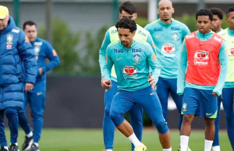 Com equipe completa, Ancelotti comanda atividade em Londres