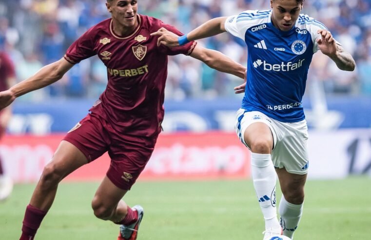 Cruzeiro empata com Flu e perde chance de colocar pressão nos líderes
