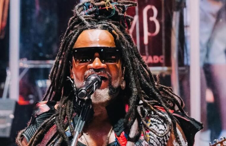 Especial da Rádio Nacional revisita carreira de Carlinhos Brown