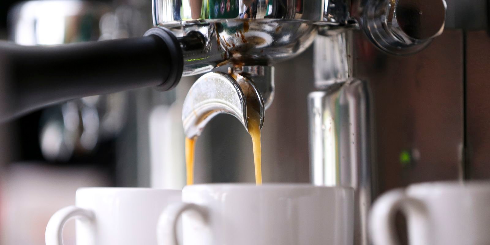 Estudo diz que beber café reduz risco de arritmia cardíaca