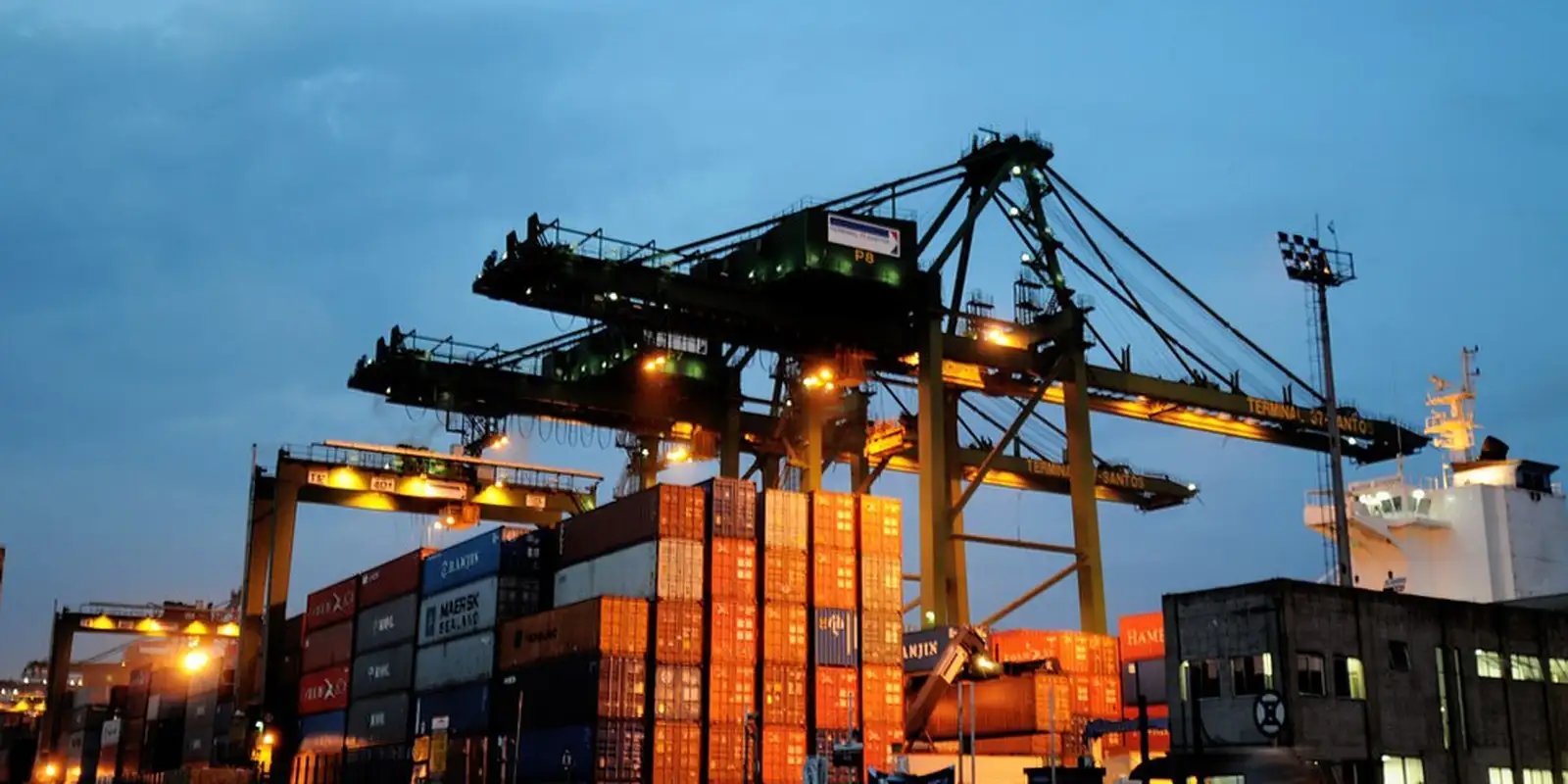 Fazenda reduz para 2,2% projeção de crescimento do PIB em 2025