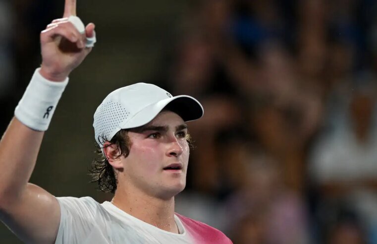 João Fonseca concorre ao prêmio ATP Awards de maior evoluçao do ano