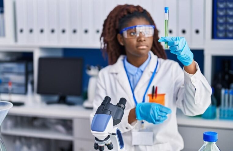 Jovens negros chegam à universidade, mas não ao mercado de trabalho