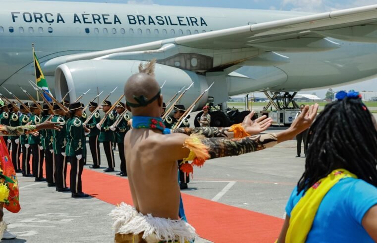 Lula desembarca na África do Sul para participar da Cúpula do G20