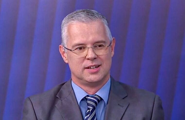 Prisão de militares revela amadurecimento democrático, diz historiador