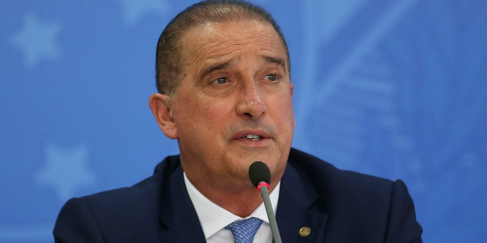 Problemas com descontos era recorrente, diz ministro de Bolsonaro