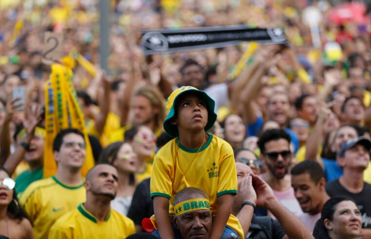 Brasil conhece nesta sexta seus adversários na Copa do Mundo