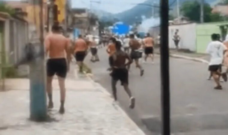 Briga entre torcedores de Fluminense e Vasco deixa uma pessoa esfaqueada no Rio