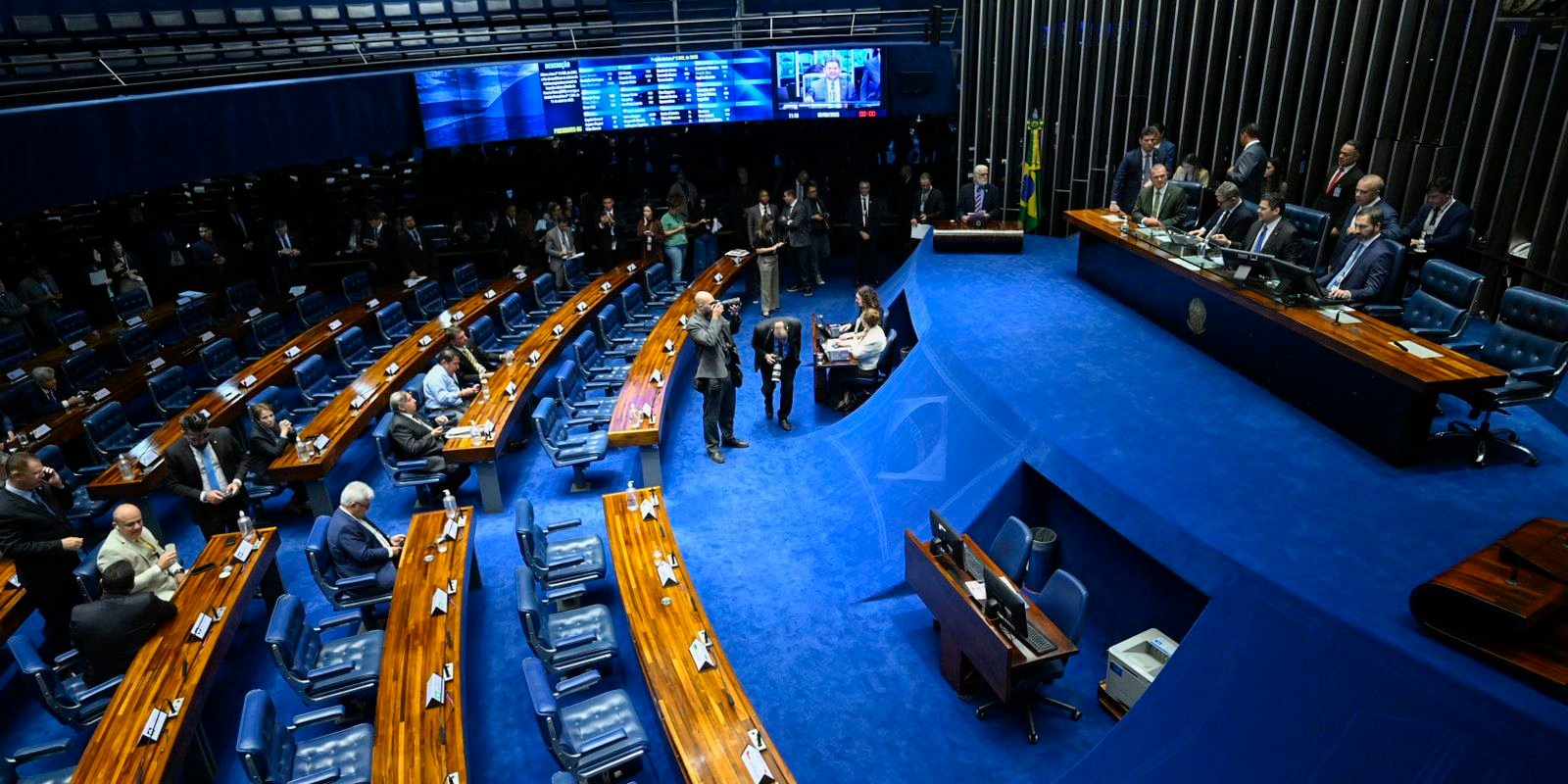 CCJ do Senado adia votação do PL do Impeachment para 2026