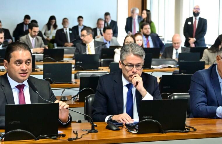 CCJ do Senado aprova PL Antifacção e texto segue para o plenário