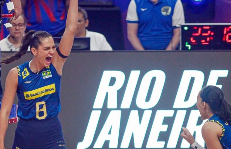 Central Julia Kudiess é eleita a 5ª melhor jogadora do vôlei mundial