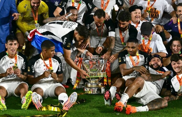 Corinthians altera planejamento após ‘surpresa’ com vaga na Libertadores