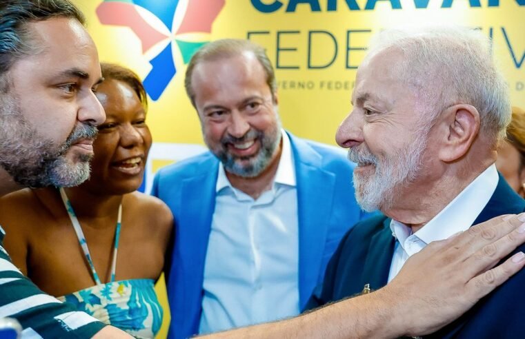 “Estado tem que chegar aos mais pobres”, diz Lula em evento em MG