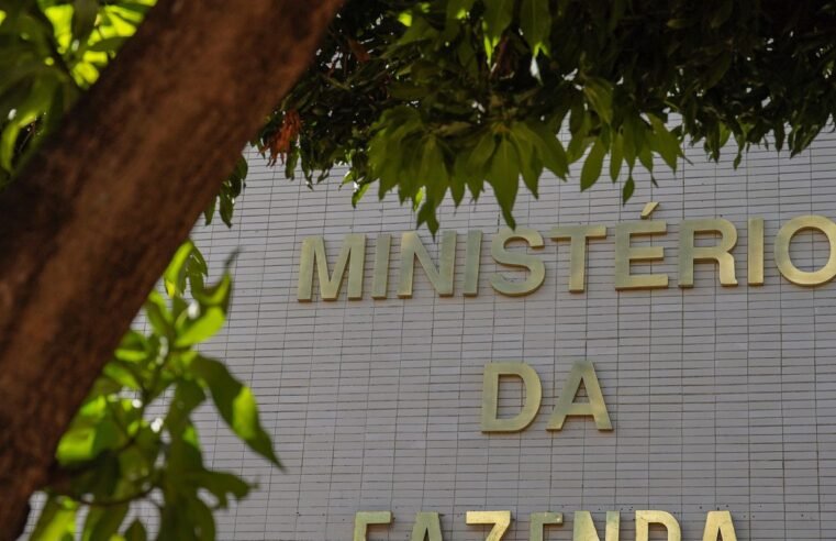 Estatais federais em dificuldade poderão pedir aportes da União