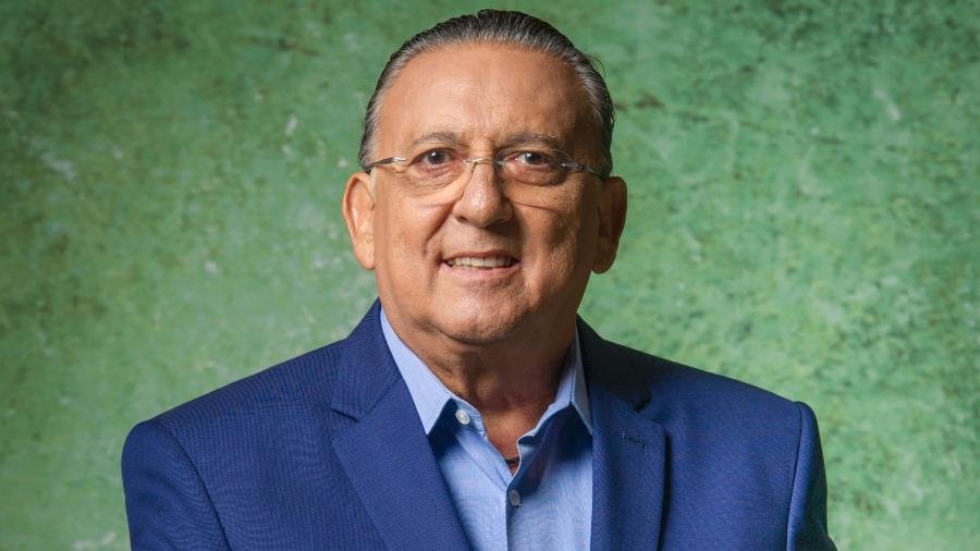 Galvão Bueno recebe alta do hospital depois de internação na véspera de Natal