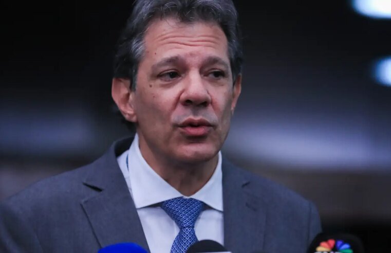 Haddad busca canal direto com EUA para rastrear peças de fuzis