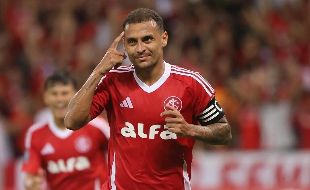 Inter é punido com transfer ban e está impedido de contratar