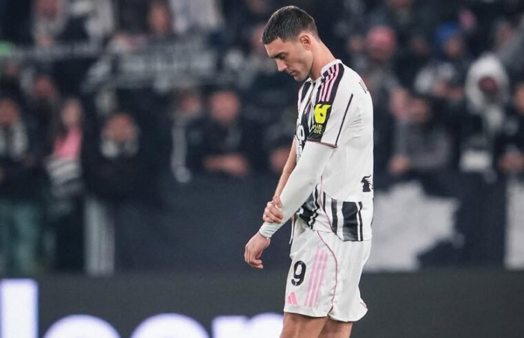 Juventus ficará sem seu artilheiro Vlahovic por dois ou três meses