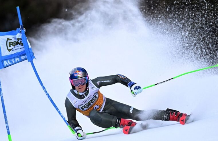 Lucas Pinheiro é prata em etapa da Copa do Mundo de Esqui Alpino