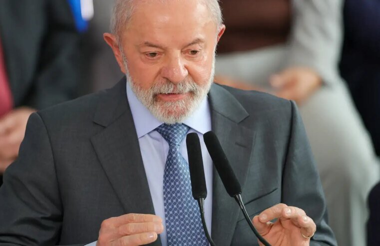 Lula diz que indicação de Messias não deve ser problema político