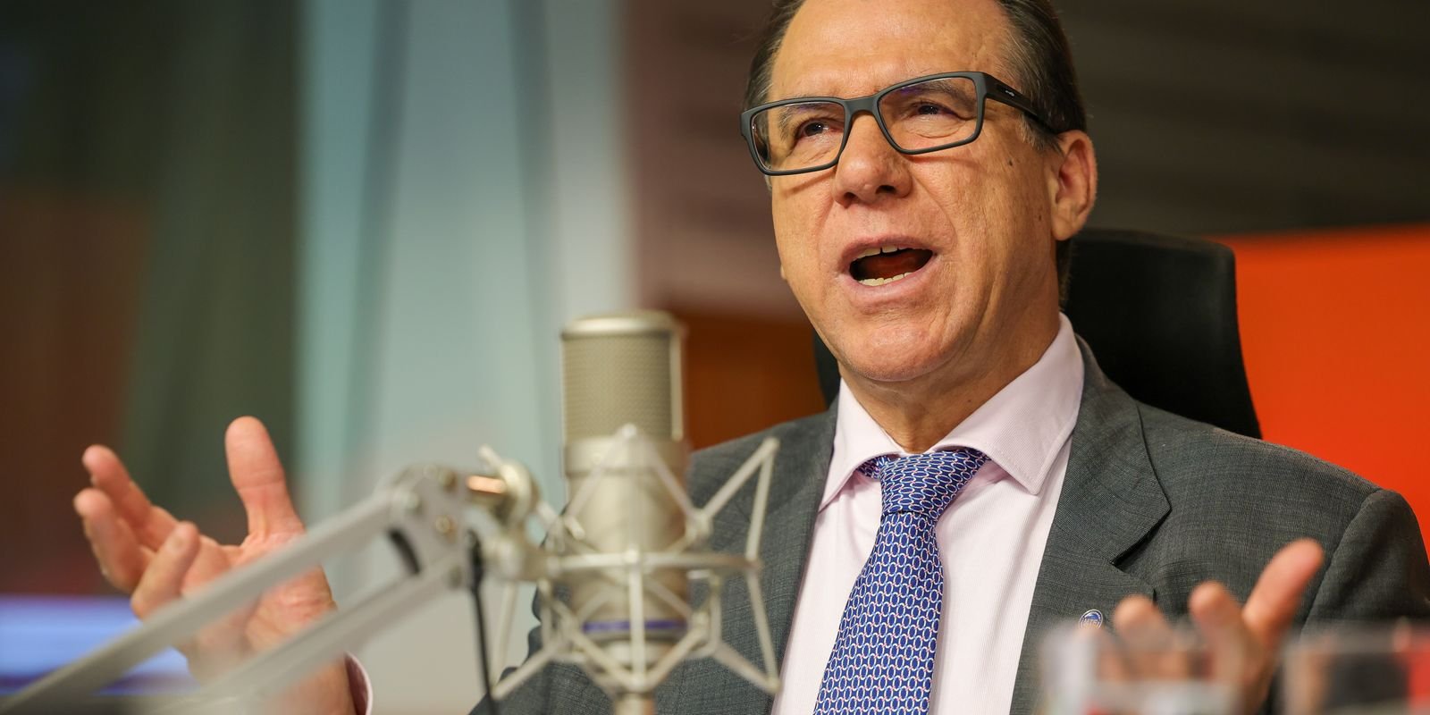 Marinho pede debate sobre escala 6×1 e financiamento de sindicatos