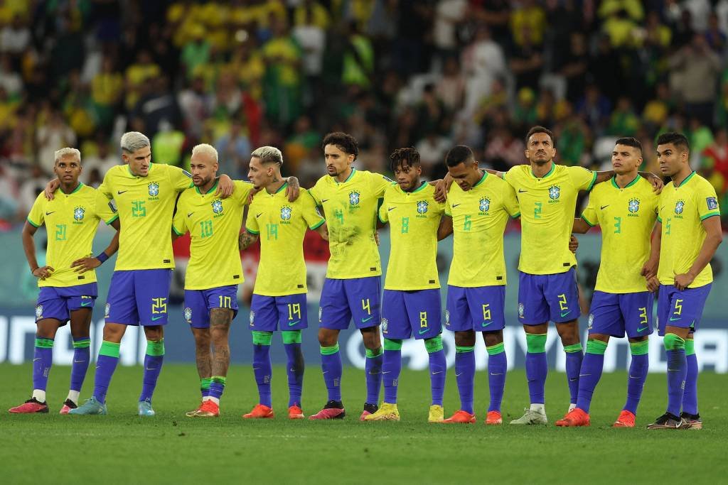 Seleção brasileira termina 2025 em quinto no ranking da Fifa; Espanha lidera
