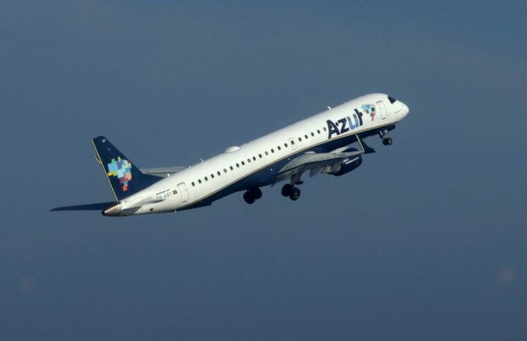 Vento forte faz aeronave arremeter em Congonhas