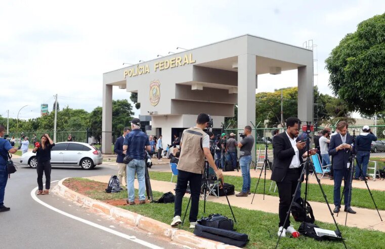 8/01: lembre como a imprensa estrangeira repercutiu condenações do STF