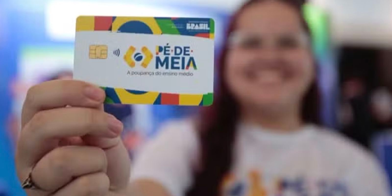 Beneficiários do Pé-de-Meia podem fazer aplicação no Tesouro Direto