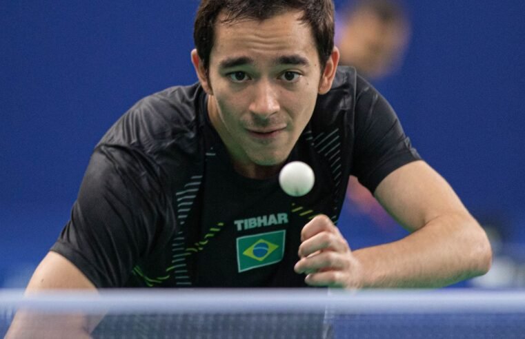 Calderano disputa semifinal do Star Contender de Doha neste domingo