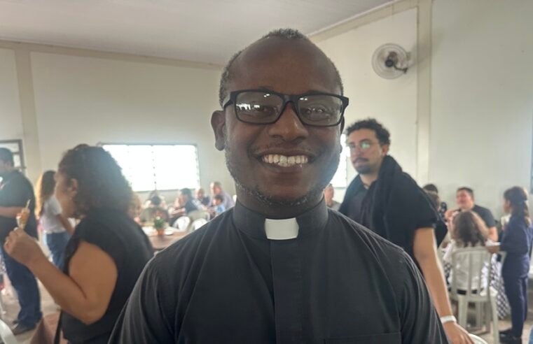 Comunidade do Tororó se despede do Padre Matheus após 8 anos de missão