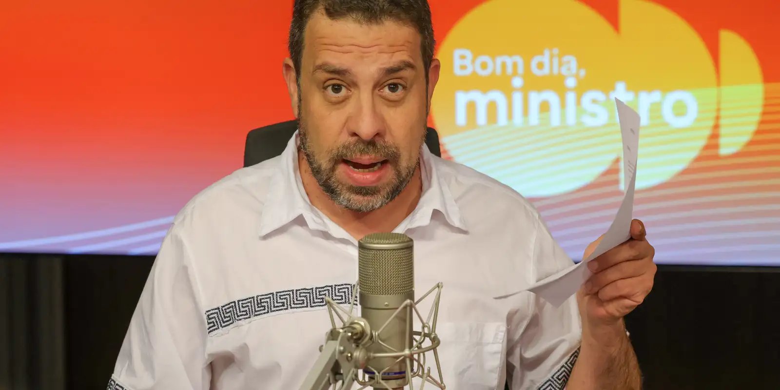 Fim da escala 6×1 deve aumentar produtividade, diz Boulos