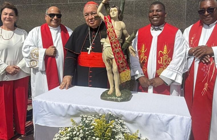 Imagem peregrina do padroeiro do Rio visita o Cristo Redentor