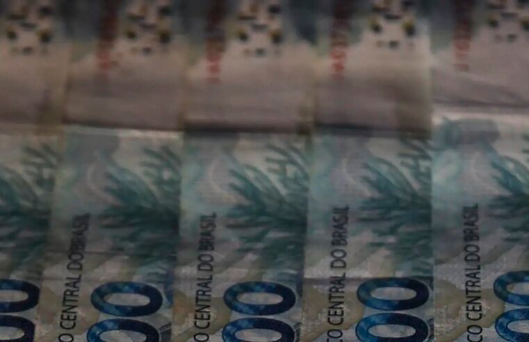 Lula veta benefícios à venda de jogadores e a regras de fidelidade