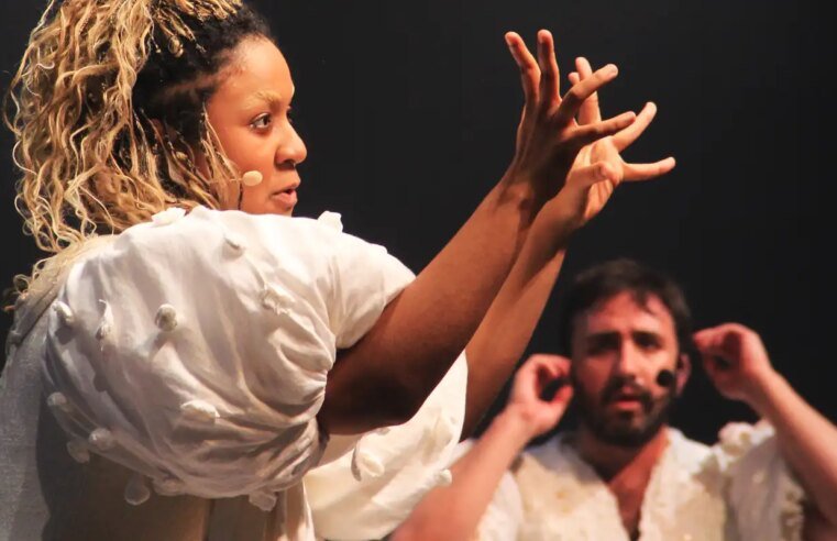 ‘Os irmãos Karamázov’ volta ao Rio com acessibilidade integrada à peça