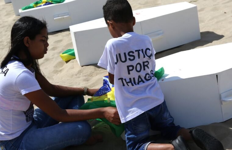 PMs acusados da morte de menino vão a júri popular, no Rio