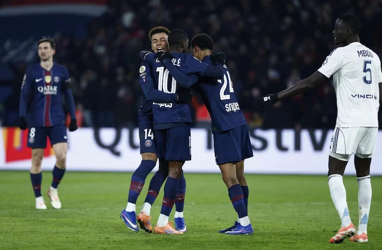 Paris Saint-Germain derrota Paris FC em primeiro confronto desde 1978