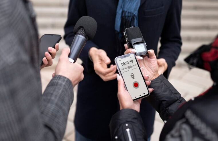 Profissão multimídia prejudica jornalistas, dizem sindicatos