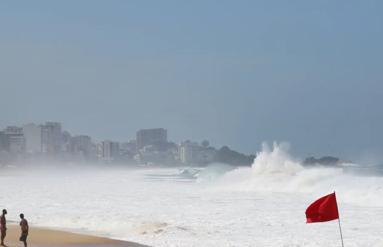 Rio tem novo alerta de ressaca neste fim de semana