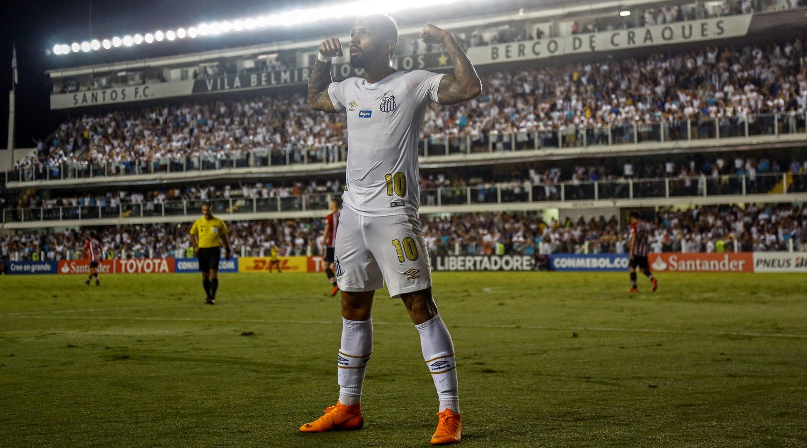 Santos anuncia o retorno do atacante Gabigol após oito anos e dá parceiro a Neymar