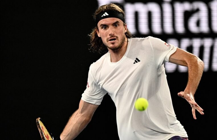 Tsitsipas revela que pensou em encerrar a carreira por problemas nas costas