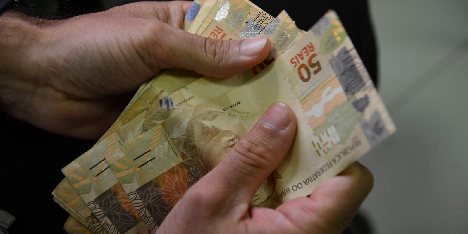 Consulta ao Abono Salarial estará disponível a partir de amanhã