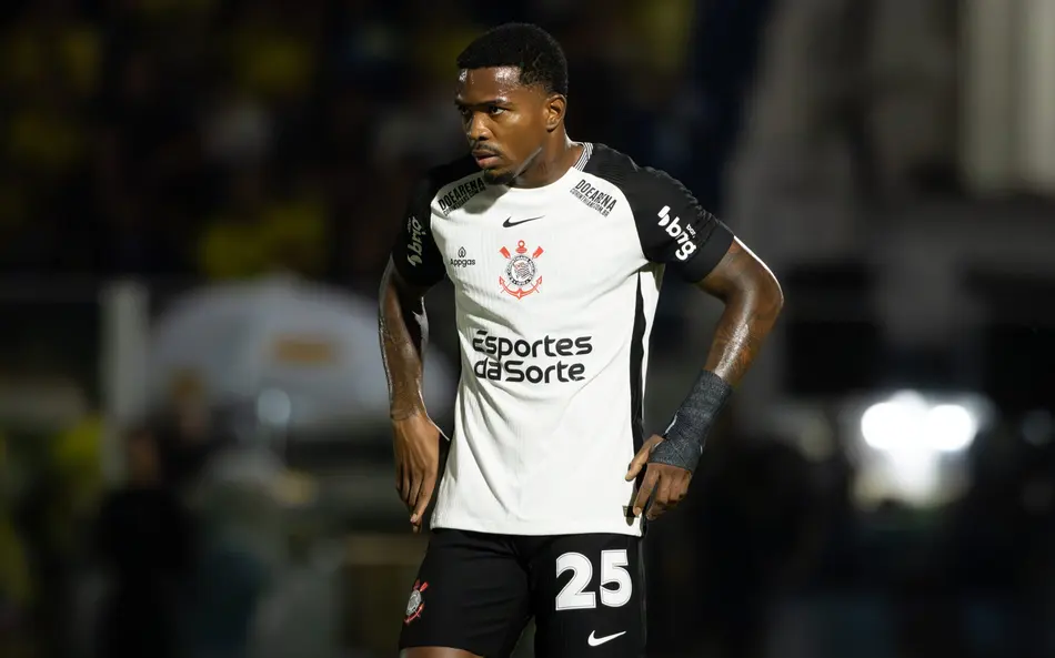 Corinthians aguarda burocracia para anunciar Zakaria e liberar Cacá