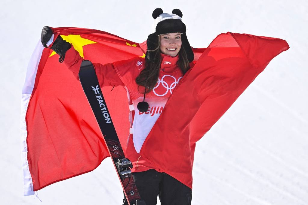 Ela trocou EUA por China e é a atleta mais bem paga dos Jogos de Inverno