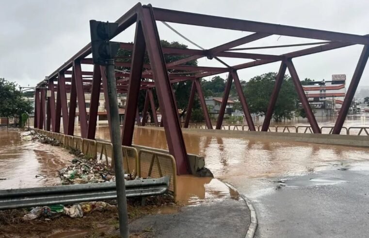 Equipes federais reforçam atendimento a afetados por chuva em MG