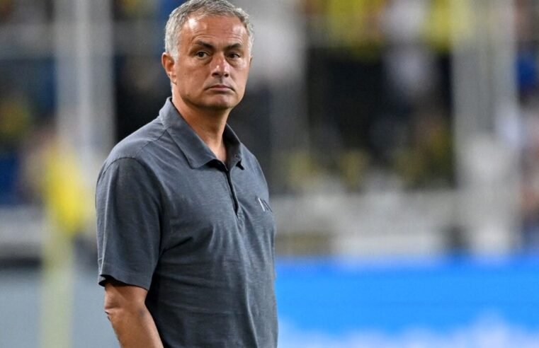 Mourinho faz alerta ao Benfica para reencontro com Real Madrid: ‘Um rei ferido é perigoso’