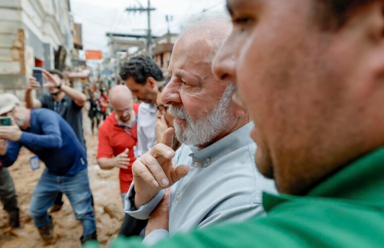 Perdas materiais serão recuperadas, diz Lula em visita a Minas Gerais
