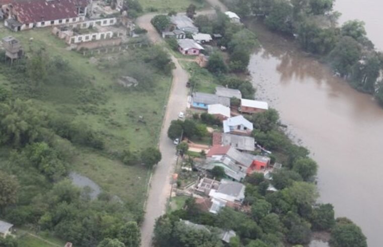 Quatro regiões do país têm alerta de chuvas intensas até sábado (7)