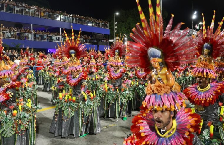 Rio: escolas de samba do Grupo Especial têm 3º dia de ensaios técnicos